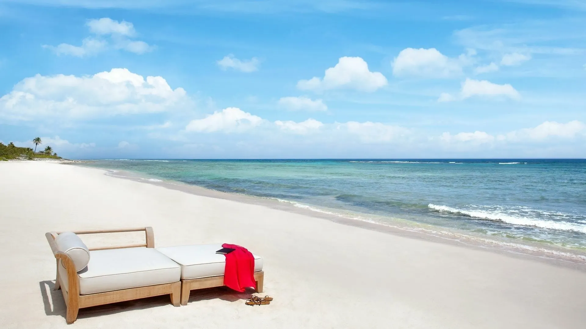 Le Soleil D'Or Hotel Cayman Brac 4*,