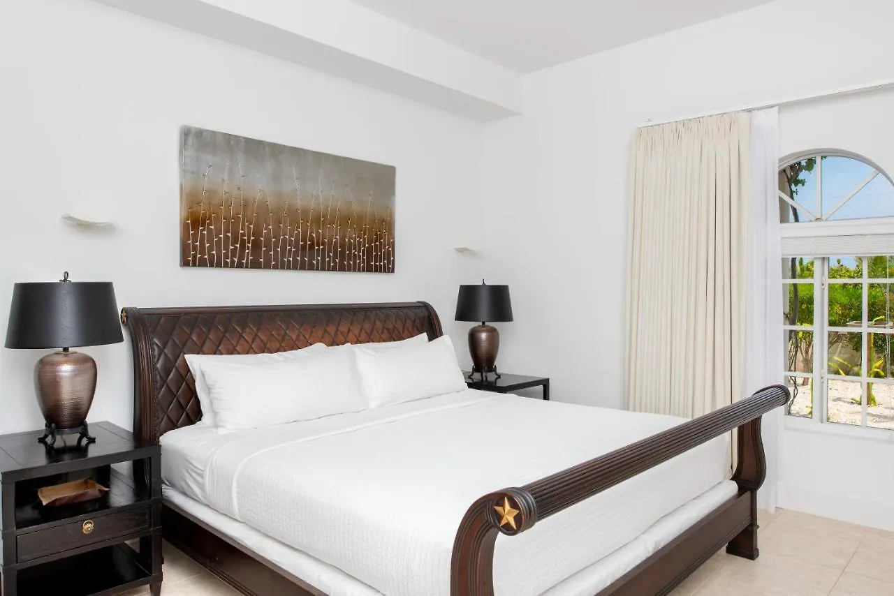 Le Soleil D'Or Hotel West End