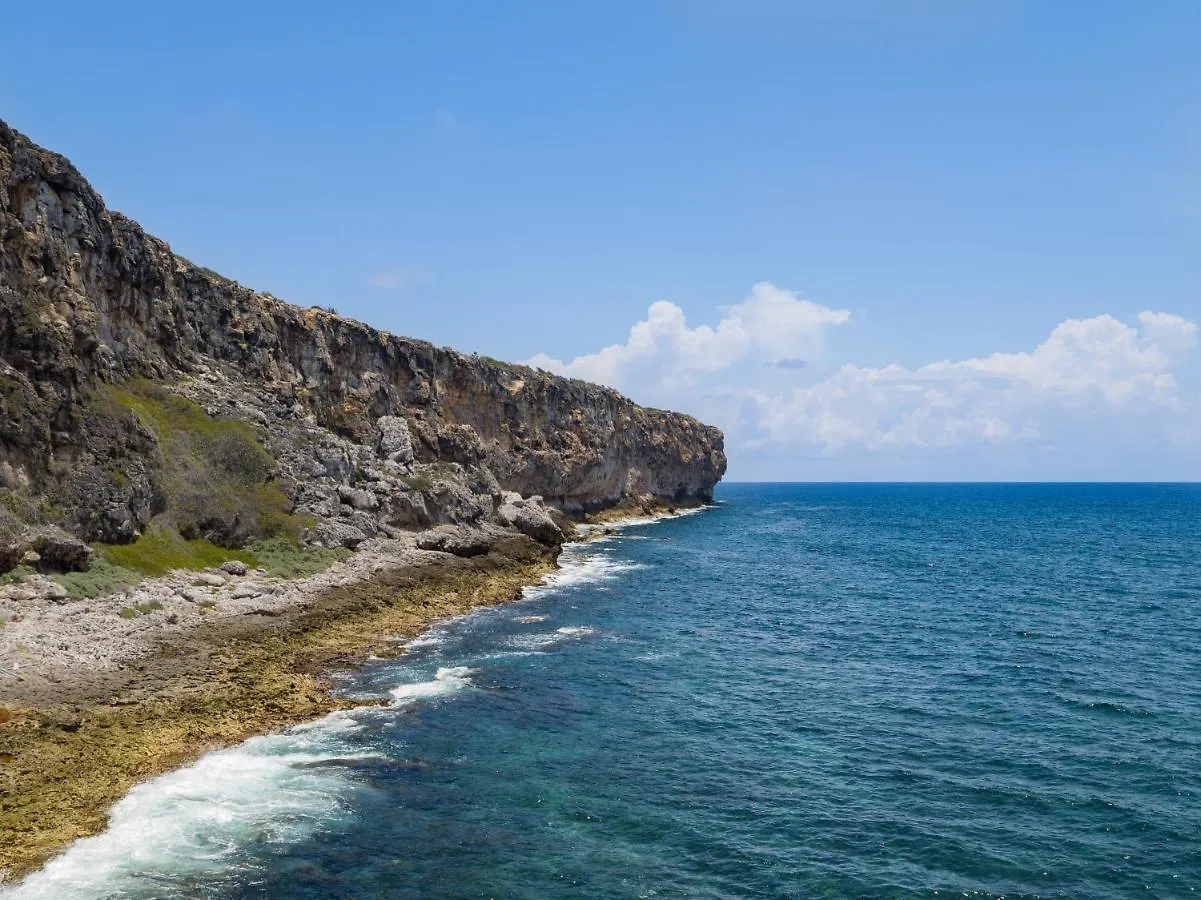 ****  Le Soleil D'Or Hotel West End Ilhas Cayman