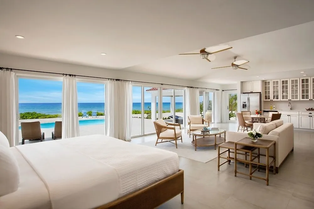 Le Soleil D'Or Hotel West End