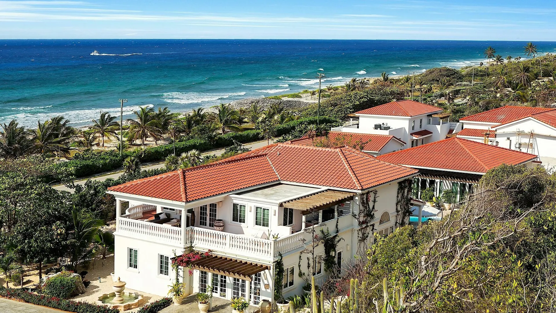 Le Soleil D'Or Hotel West End