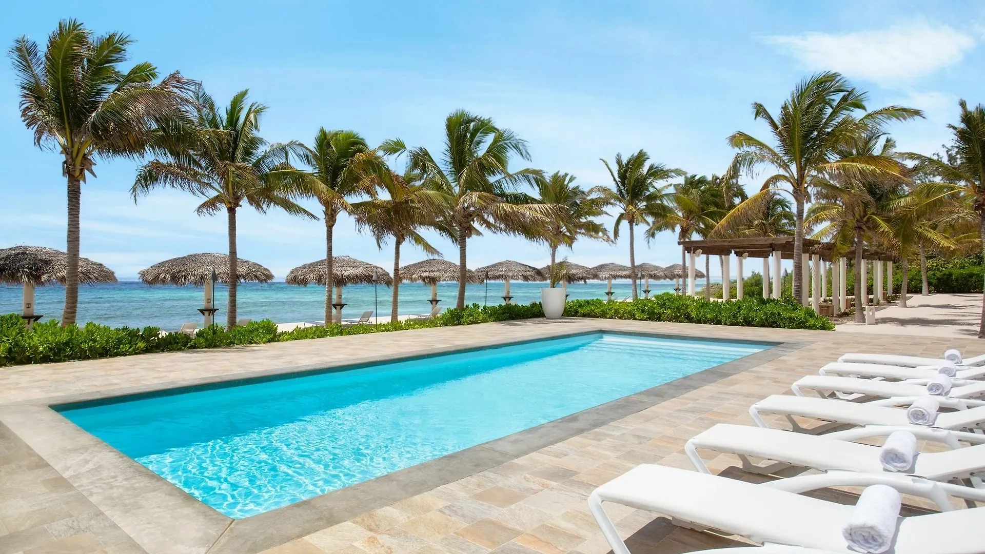 Le Soleil D'Or Hotel West End