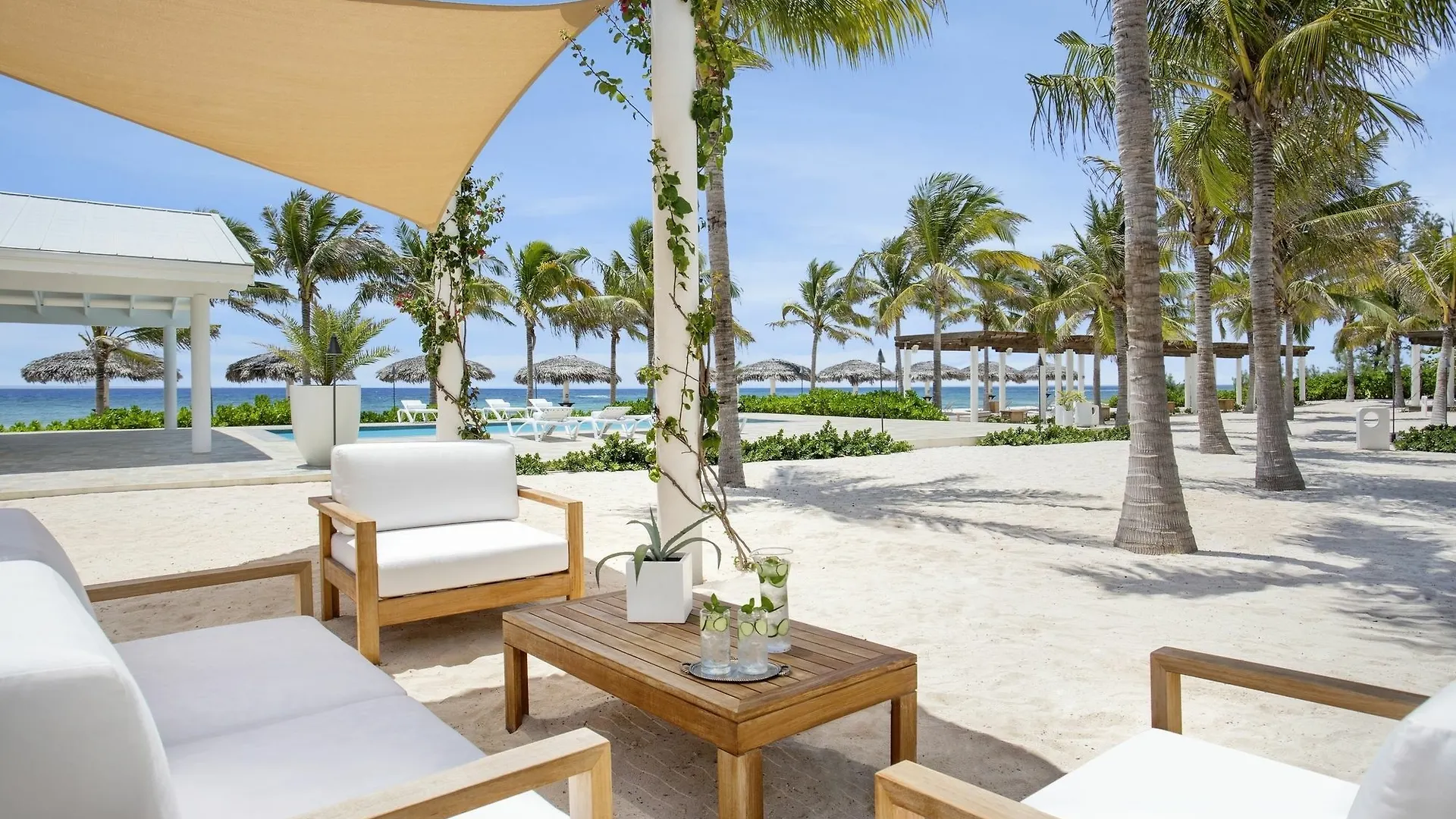 Le Soleil D'Or Hotel West End